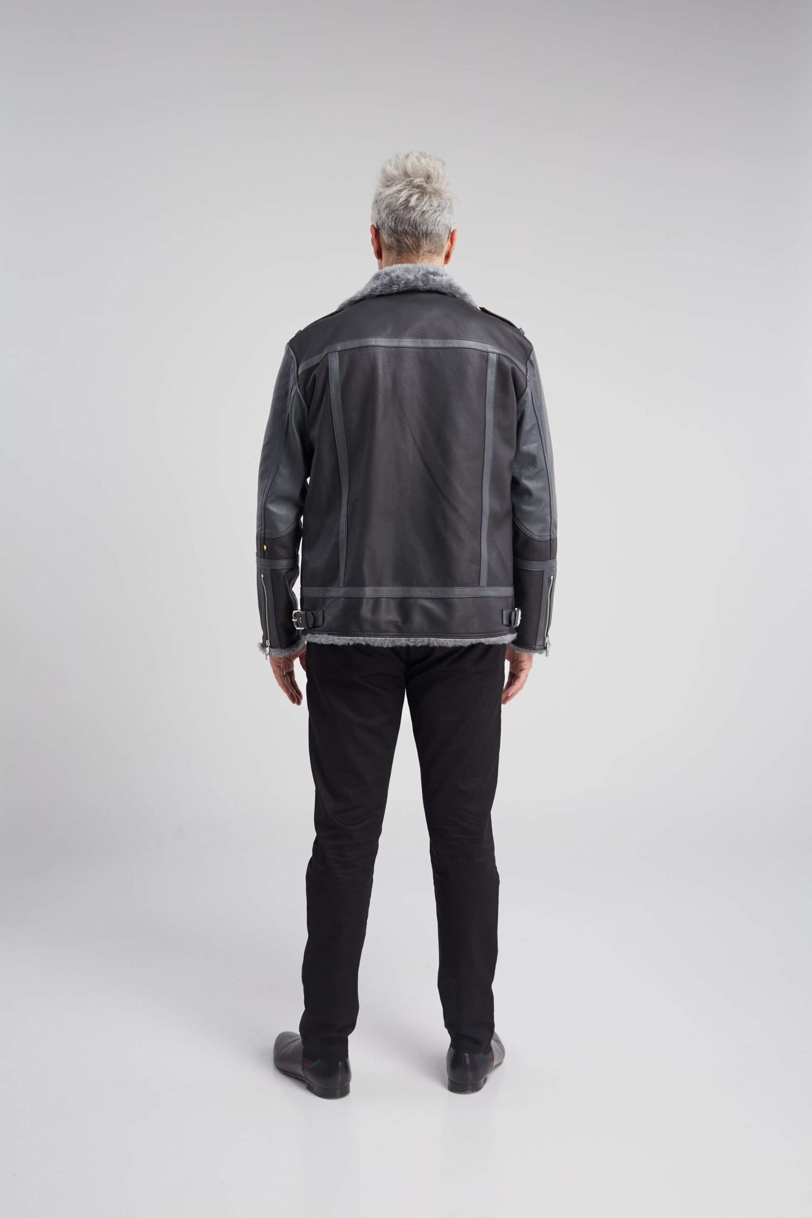 MAVERICK_BOMBER_JACKET_2.0_BACK_MODEL
